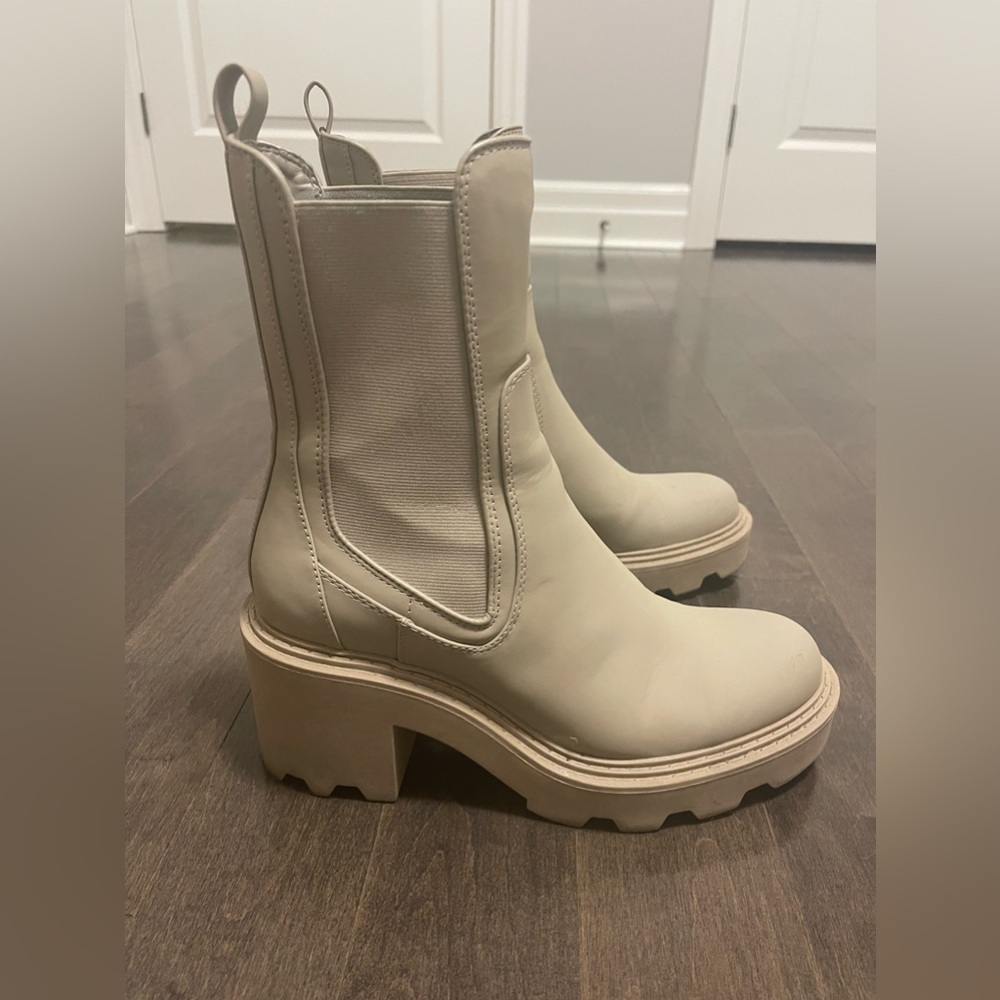 Chunky Boots | ZARA ✨